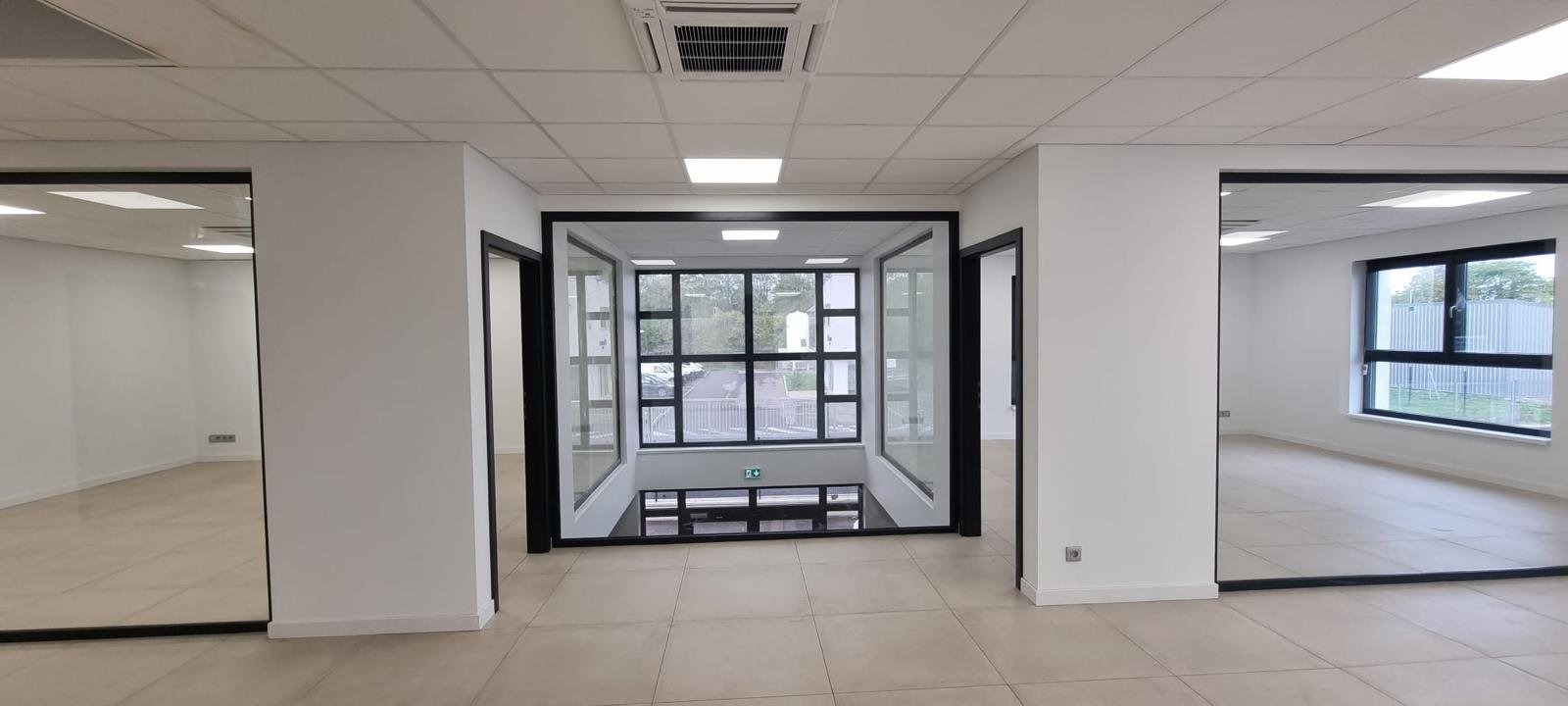 Fenêtres PVC vue intérieure – Installation sur mesure en Lorraine (Thionville, Metz, Luxembourg)